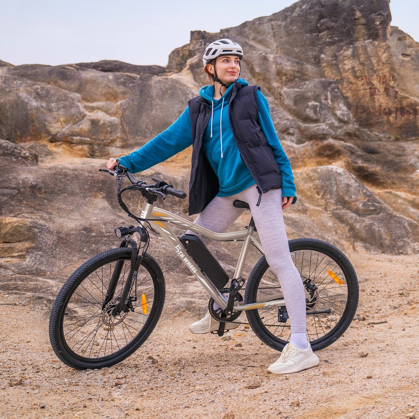 5TH WHEEL AB17 Electric Bike 700W Peak Motor, 23 MPH Top Speed & Front Suspension